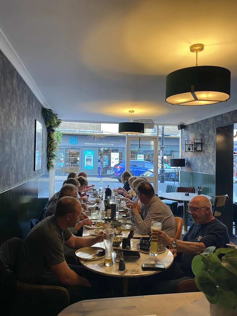 La Maison à la carte Restaurant & Bar